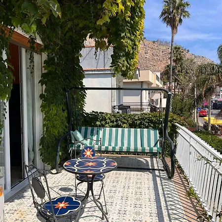 La Terrazza Sul Mare Вилла Палермо
